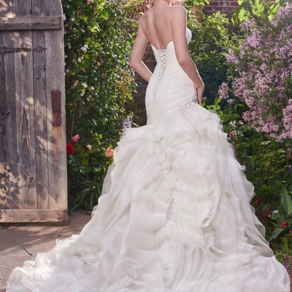 Ruffle-Bottom Mermaid Fit & Flare Bridal Gown, Sexy Flattering Corset Flounced - Picture 2 of 13